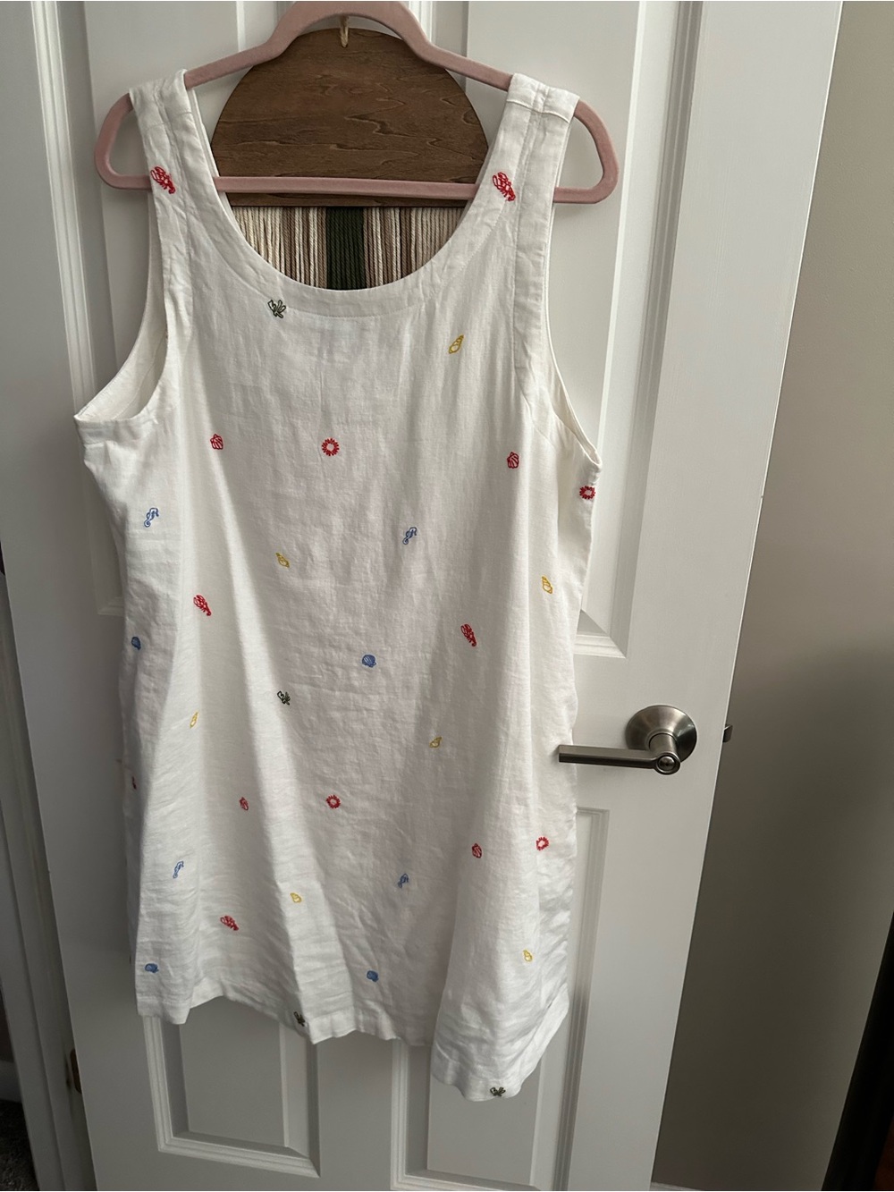 Women’s White Embroidered Linen Dress Multicolor Floral Accents